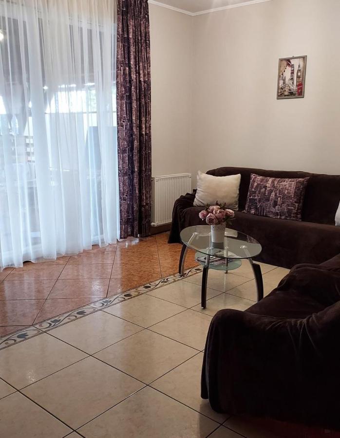 Kara Apartman Odorheiu Secuiesc Extérieur photo
